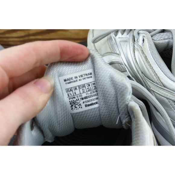 Reebok Women Size 6.5 M Silver Running‎ Synthetic 510 - Picture 6 of 8
